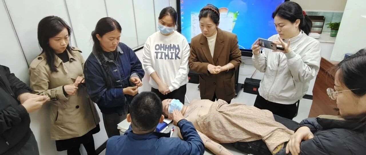 润贤中医学堂正骨 & 方剂跟师：零基础也能玩转的广州三甲实战课，1 月 / 3 月 / 1 年档打通中医成长路