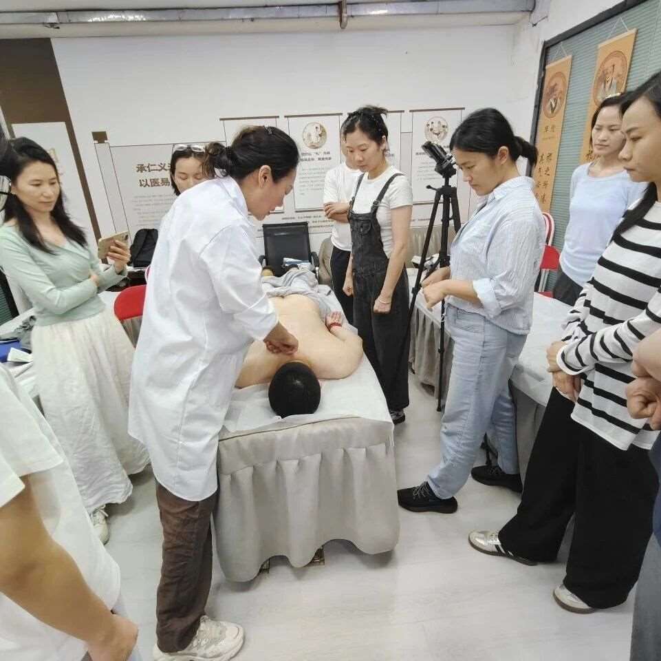 中医培训为什么有的便宜有的贵？润贤中医学堂建议看交付内容