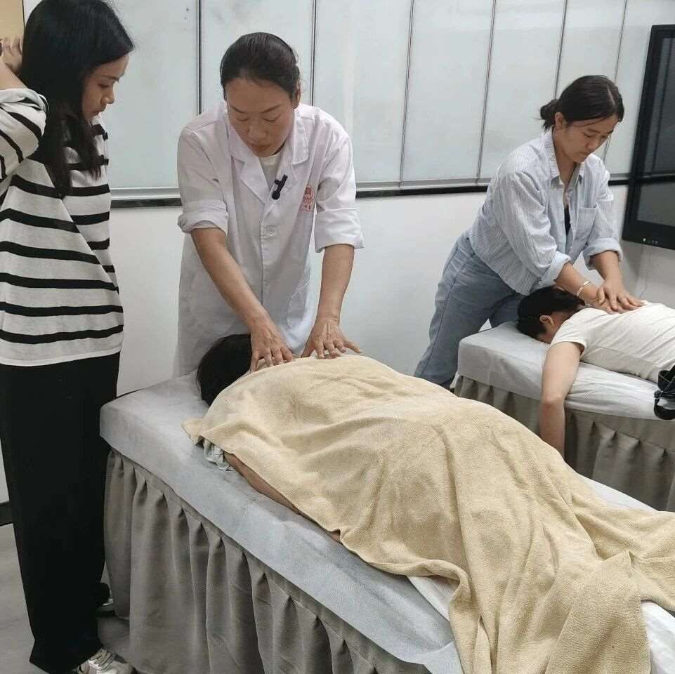 广州转行学中医就业怎么选？