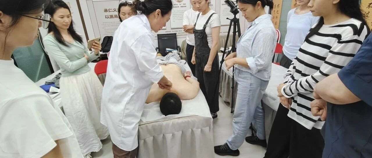 广州中医培训机构怎么选？润贤中医学堂提醒你重点看这几点